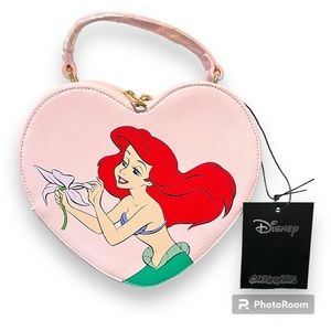 Firm! Cakeworthy x Disney’s Little Mermaid Heart Purse